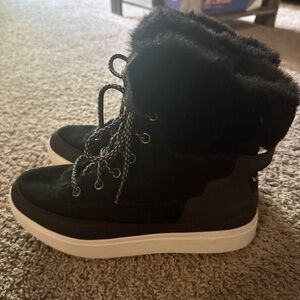 Koolaburra by Ugg Ryanna WP Lace Up Short Boot, Women’s Size 7, black